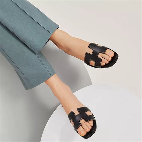 hermes oran sandals slippery|hermes oran sandal price.